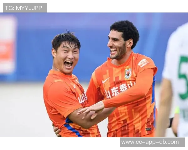 海港队更新换代速度虽晚于申花但效率显著提升引发关注