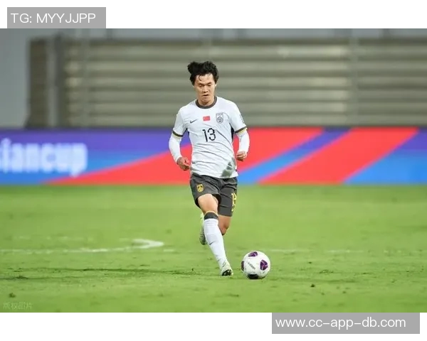 今日趣图：U23国足虽为四档队却赢得亚军展现出无限潜力与希望